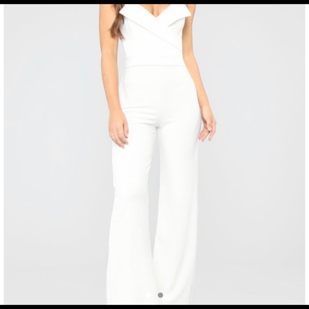 Fashion nova jumpsuit